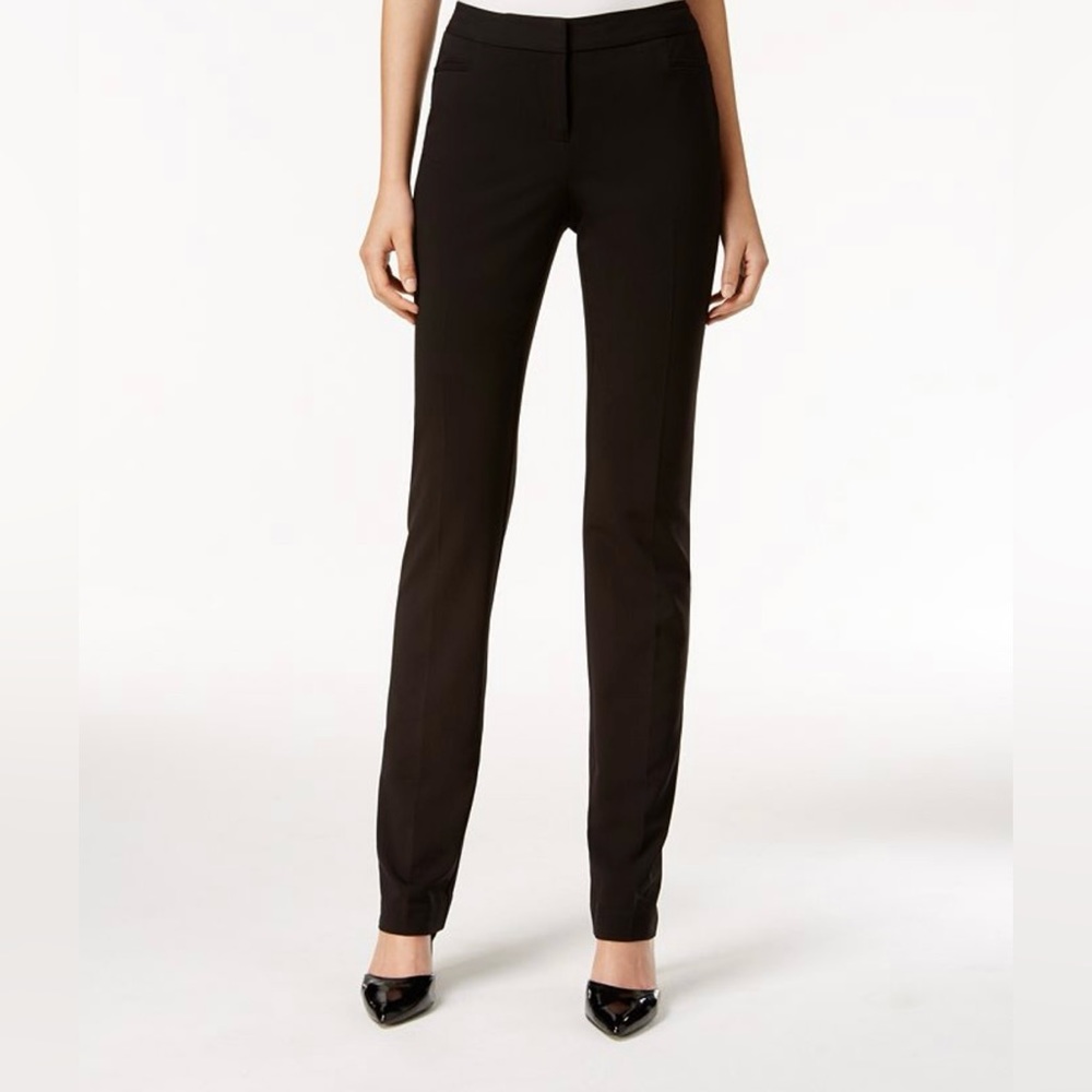14th and Union women’s size 4 straight, slim leg pants, black color‎